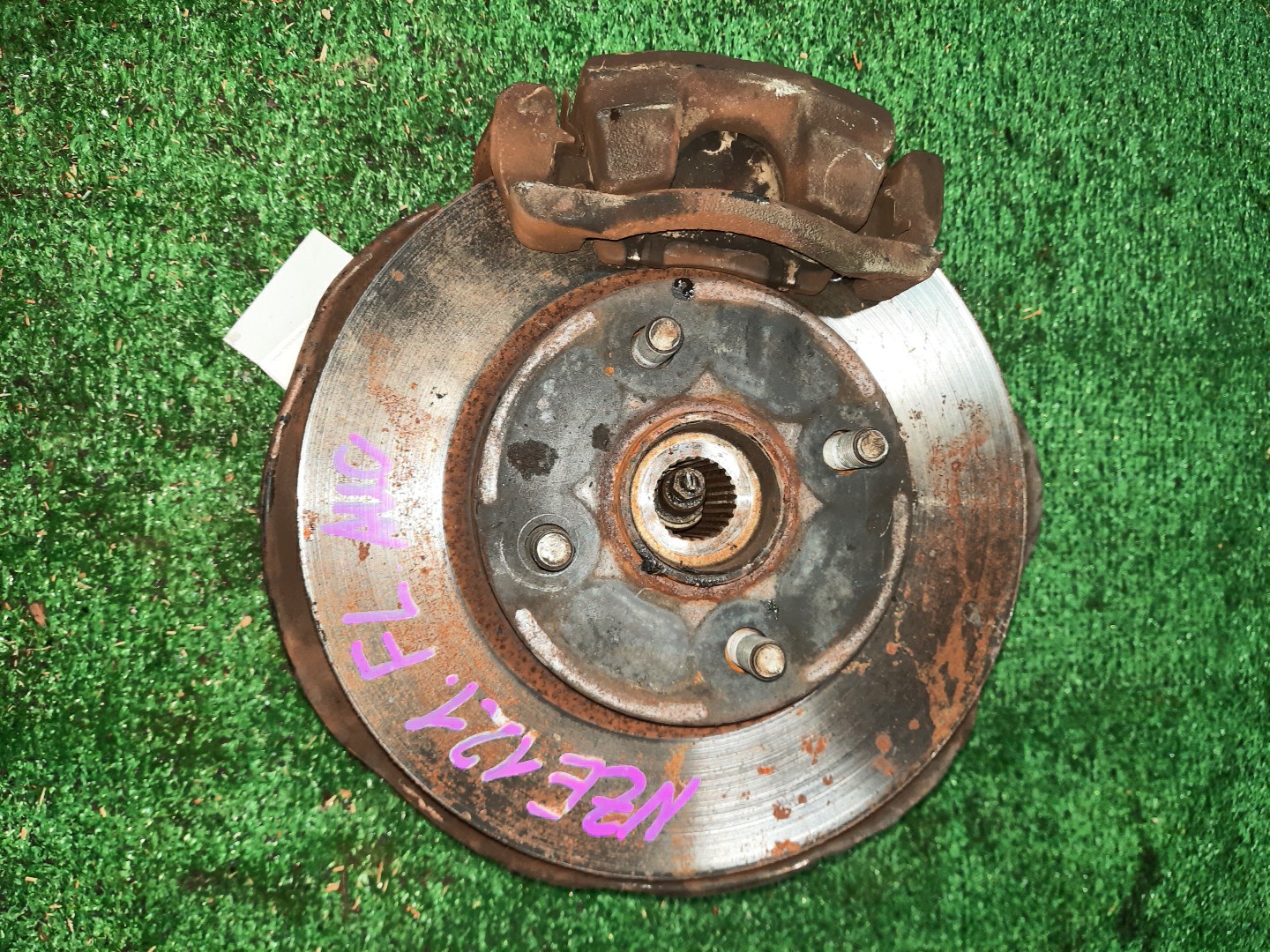 Ступица левая передняя TOYOTA COROLLA, COROLLA FIELDER, ALLEX, COROLLA RUNX NZE121 1NZ-FE 1 ракурс