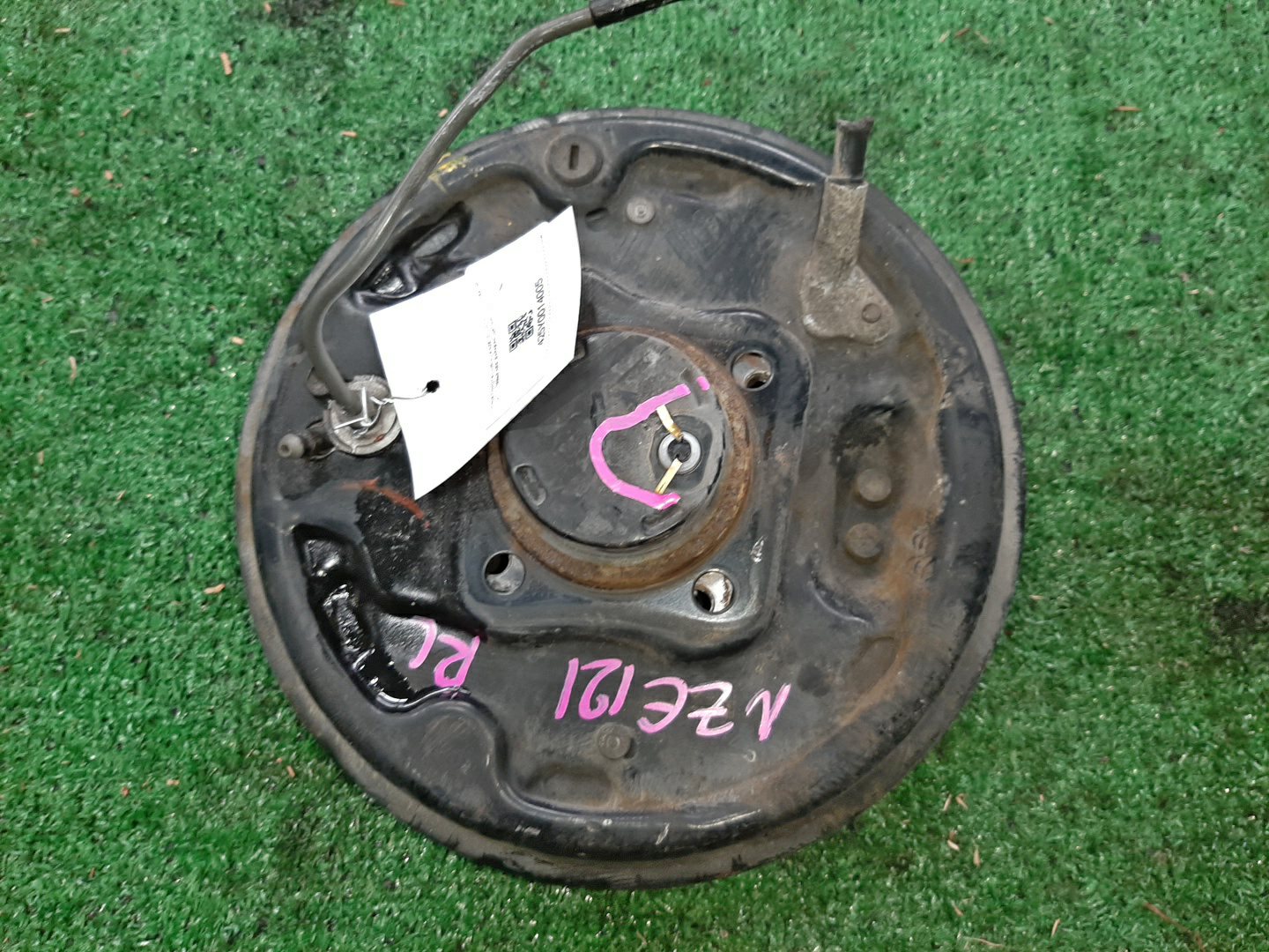 Ступица левая задняя TOYOTA COROLLA, COROLLA FIELDER, ALLEX, COROLLA RUNX NZE121, NZE120, ZZE122, CE121, NZE121G, ZZE122G 1NZ-FE, 2NZ-FE, 1ZZ-FE, 3C-E 2 ракурс