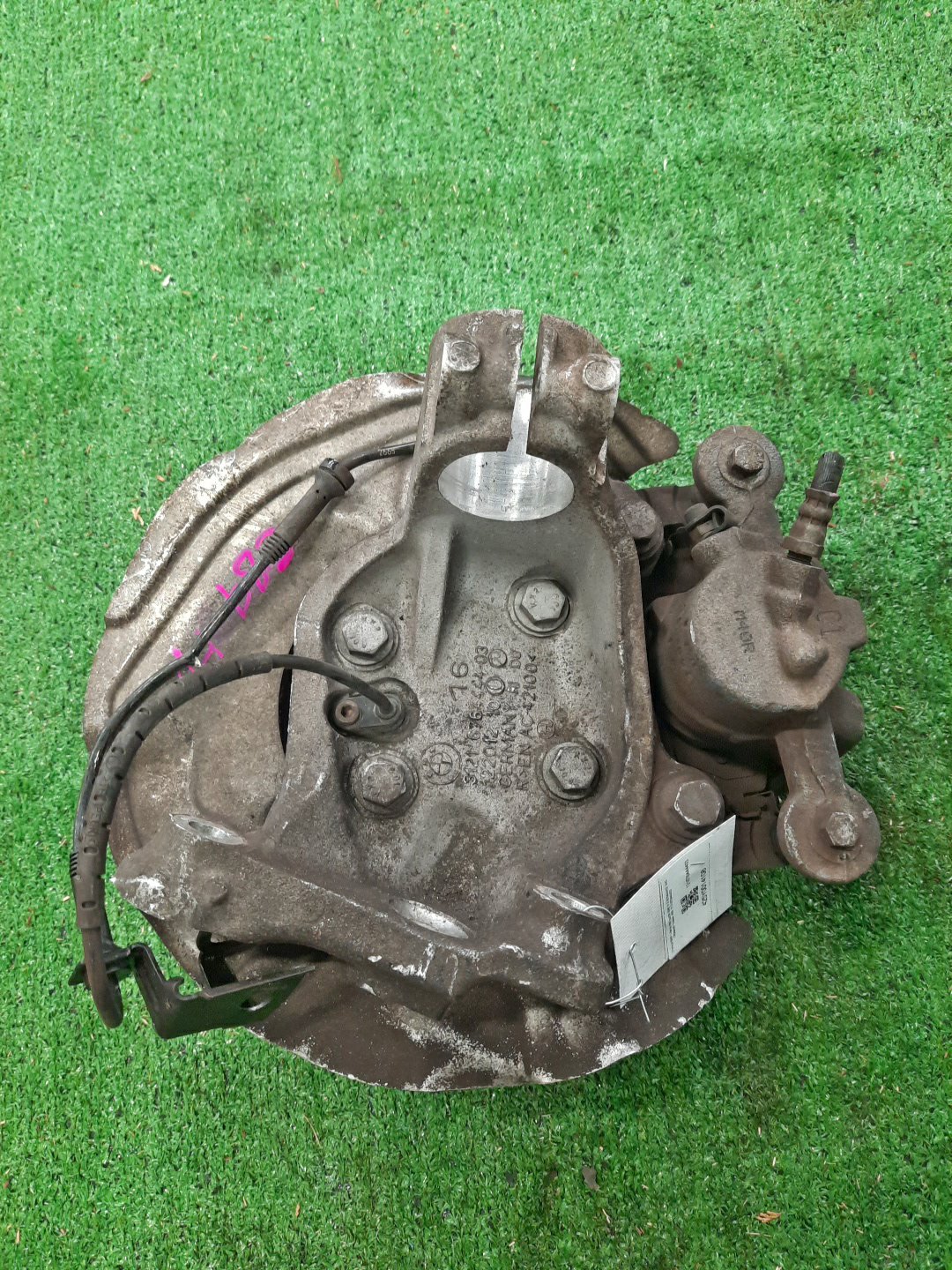 Ступица правая передняя BMW 1-Series E87 N45B16AB 3121676444403 2 ракурс