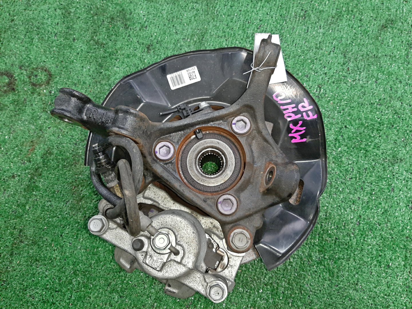 Ступица правая передняя TOYOTA YARIS MXPH10 M15A-FXE 2 ракурс
