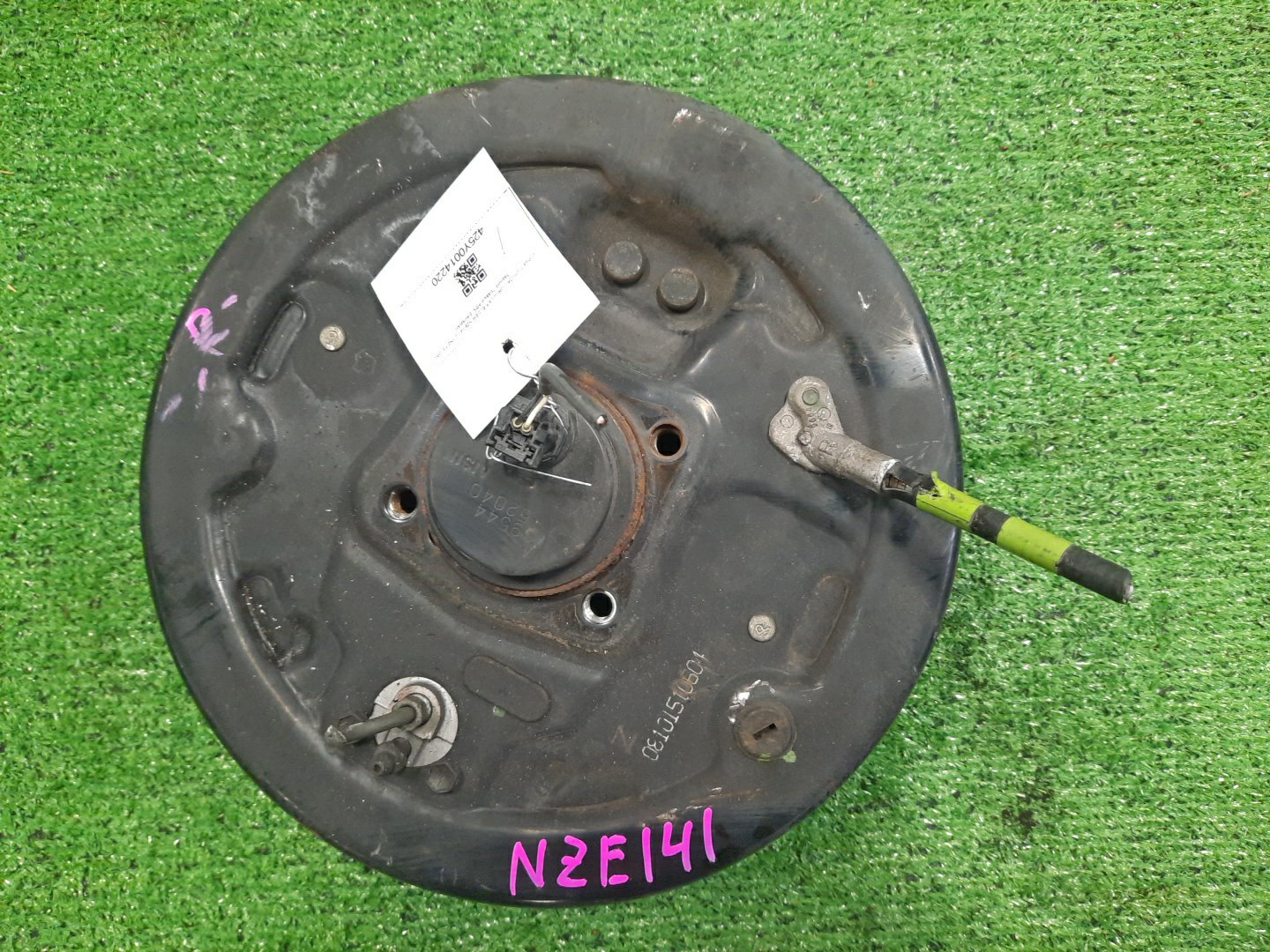 Ступица правая задняя TOYOTA AXIO, COROLLA FIELDER, COROLLA  AXIO, FIELDER NZE141, ZRE142, ZRE142G, NZE141G 1NZ-FE, 2ZR-FAE, 2ZR-FE 2 ракурс