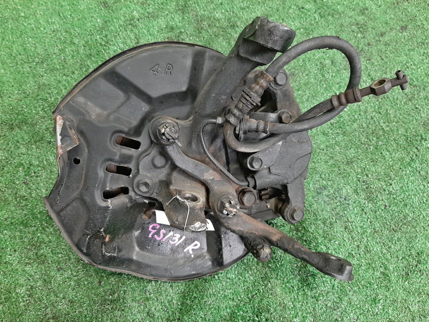 Ступица правая передняя TOYOTA CROWN GS130, GS131, LS131, GS136, LS130 1G-FE, 1G-EU, 1G-GE, 2L-THE, 2L-T 3 ракурс