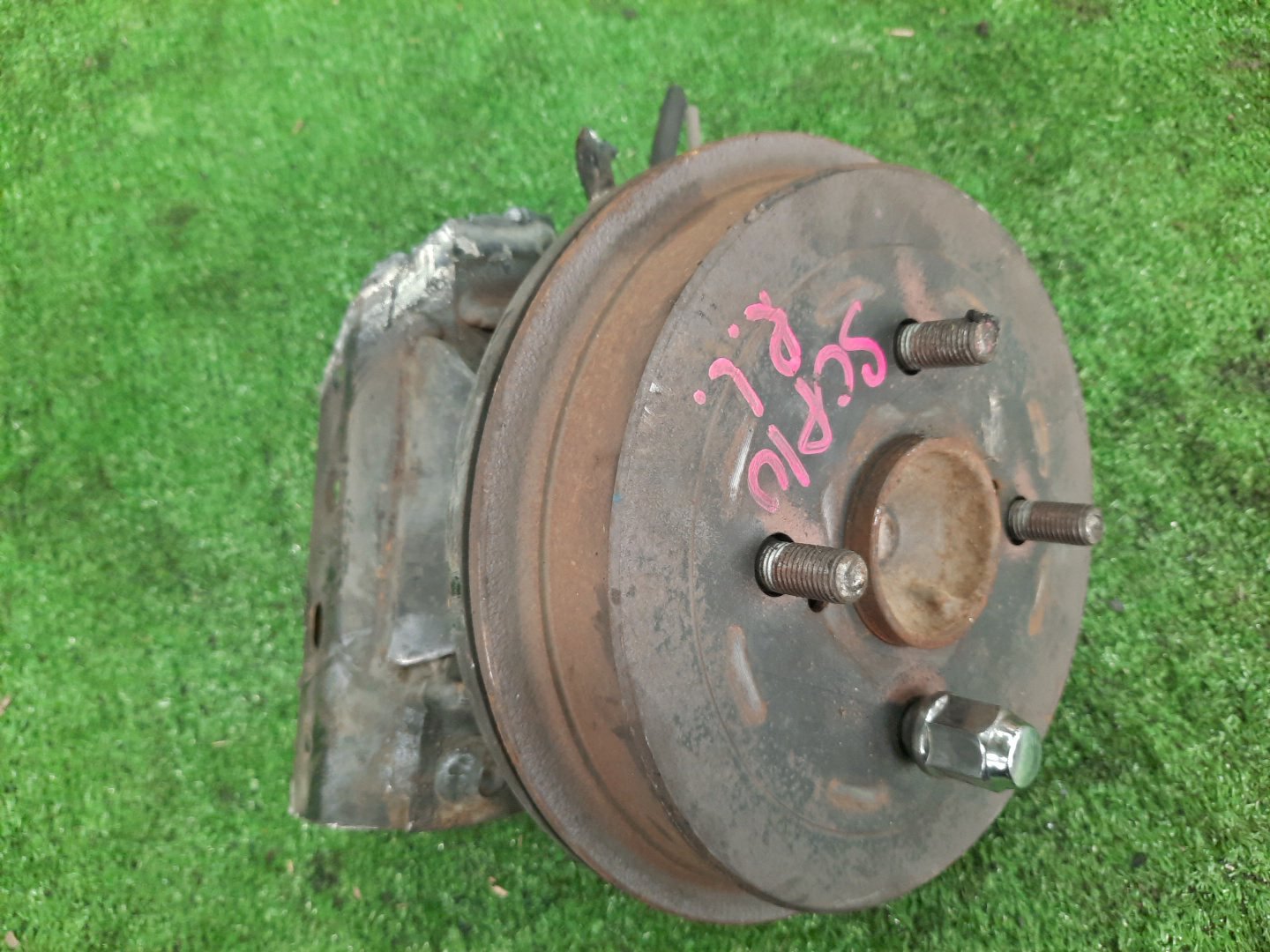 Ступица левая задняя TOYOTA PLATZ, VITZ NCP12, SCP11, SCP10, NCP10, SCP13 1NZ-FE, 1SZ-FE, 2NZ-FE, 2SZ-FE 1 ракурс
