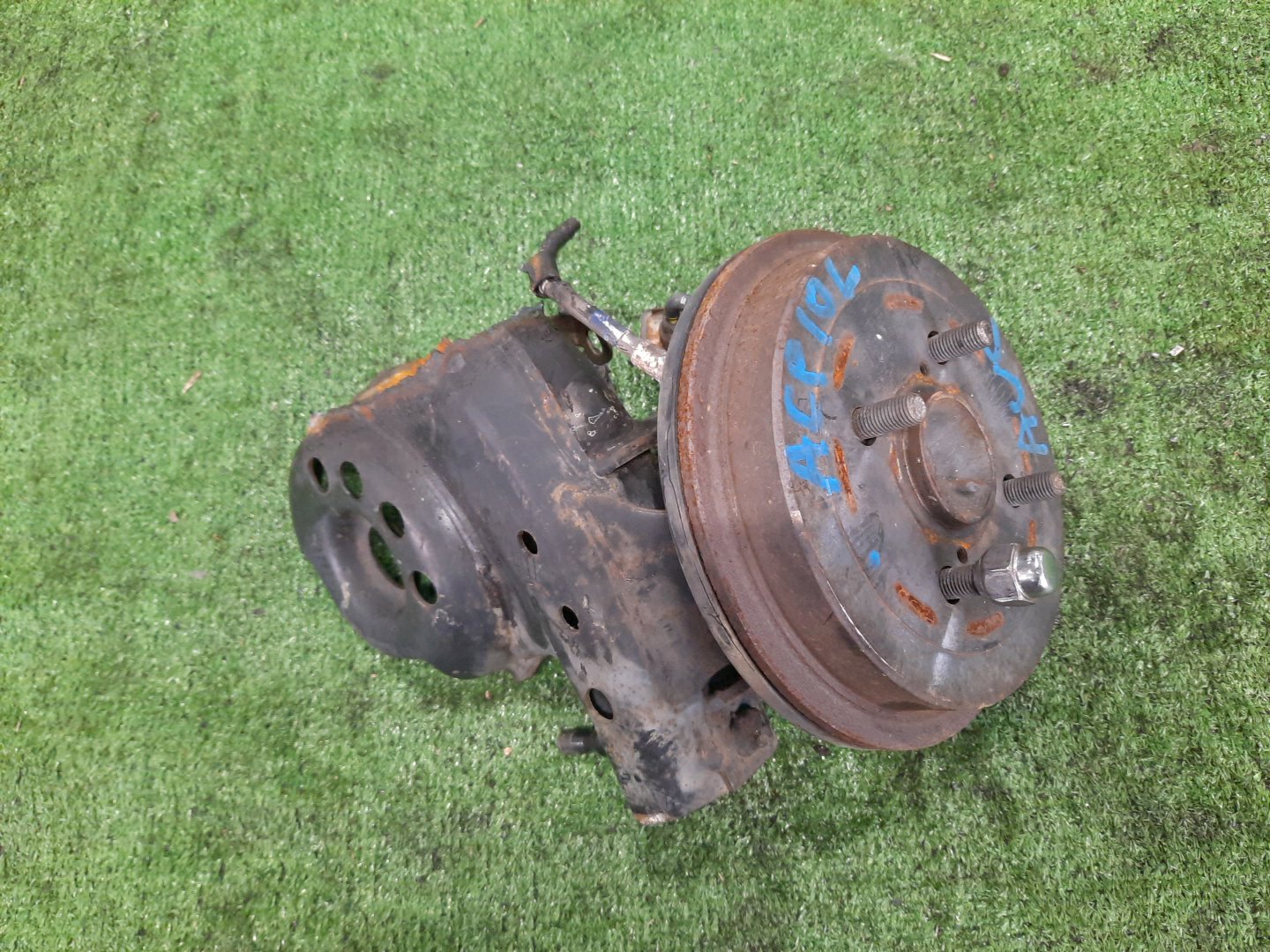 Ступица левая задняя TOYOTA PLATZ, VITZ NCP12, SCP11, SCP10, NCP10, SCP13 1NZ-FE, 1SZ-FE, 2NZ-FE, 2SZ-FE 1 ракурс