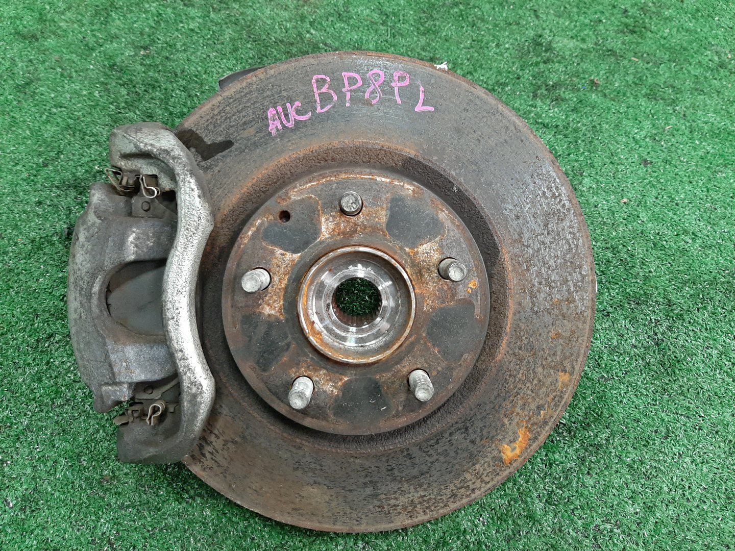 Ступица левая передняя MAZDA MAZDA 3 BP8P S8-DPTS 1 ракурс