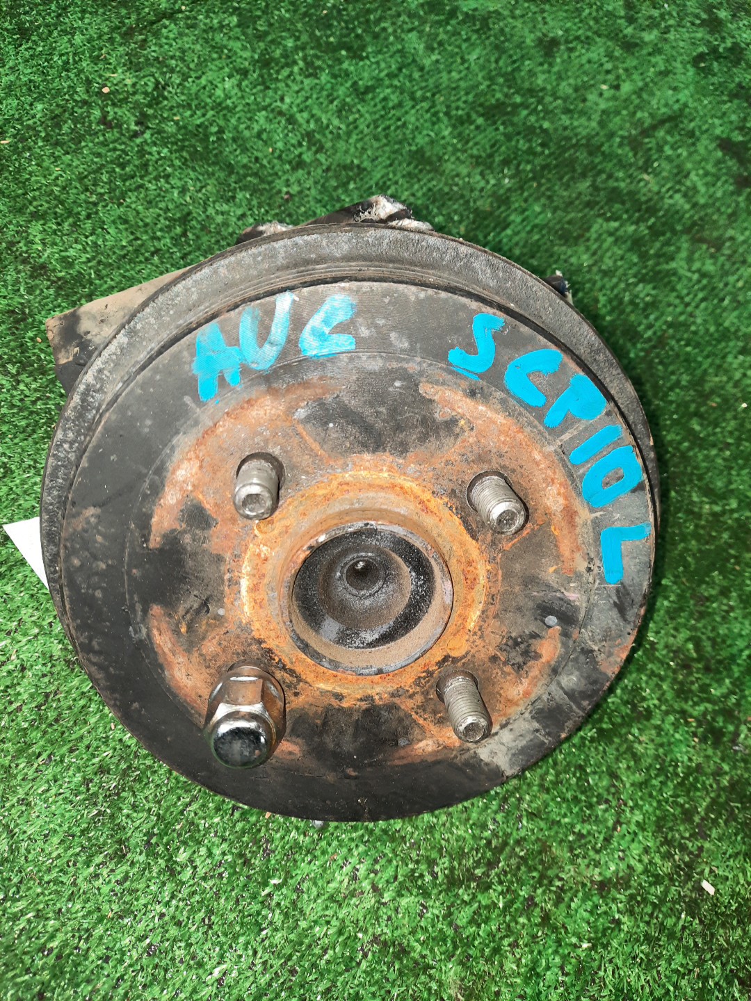 Ступица левая задняя TOYOTA PLATZ, VITZ NCP12, SCP11, SCP10, NCP10, SCP13 1NZ-FE, 1SZ-FE, 2NZ-FE, 2SZ-FE 1 ракурс