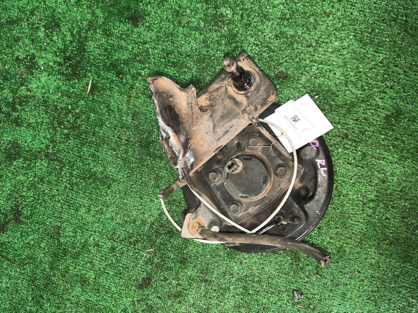 Ступица левая задняя TOYOTA PLATZ, VITZ NCP12, SCP11, SCP10, NCP10, SCP13 1NZ-FE, 1SZ-FE, 2NZ-FE, 2SZ-FE 2 ракурс