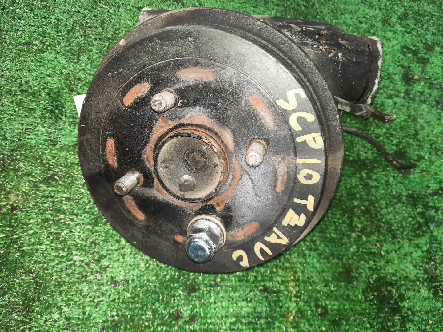 Ступица левая задняя TOYOTA PLATZ, VITZ NCP12, SCP11, SCP10, NCP10, SCP13 1NZ-FE, 1SZ-FE, 2NZ-FE, 2SZ-FE 1 ракурс