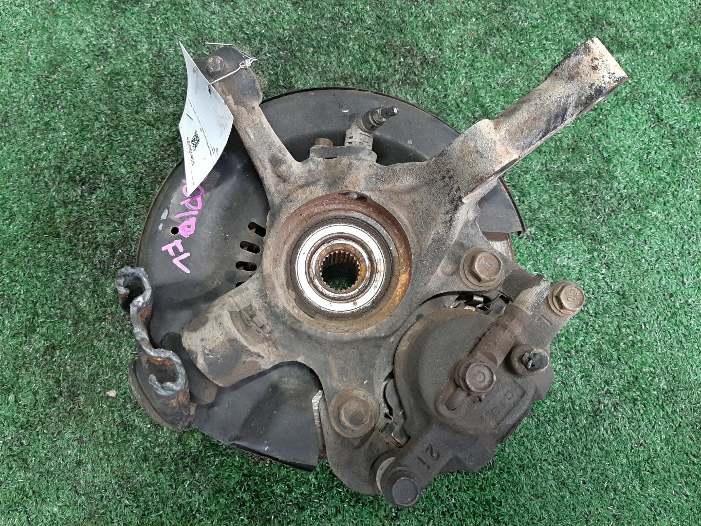 Ступица левая передняя TOYOTA PLATZ, VITZ SCP11, SCP10, SCP13 1SZ-FE, 2SZ-FE 2 ракурс