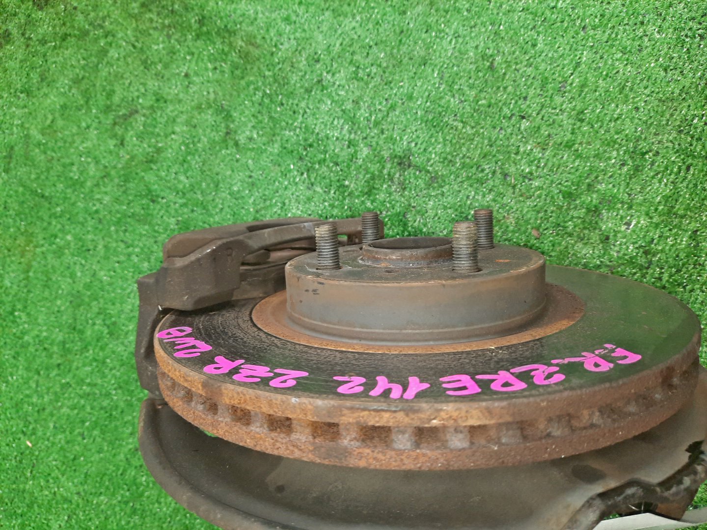 Ступица правая передняя TOYOTA AXIO, COROLLA FIELDER, COROLLA  AXIO, FIELDER NZE141, ZRE142, ZRE142G, NZE141G 1NZ-FE, 2ZR-FAE, 2ZR-FE 2 ракурс