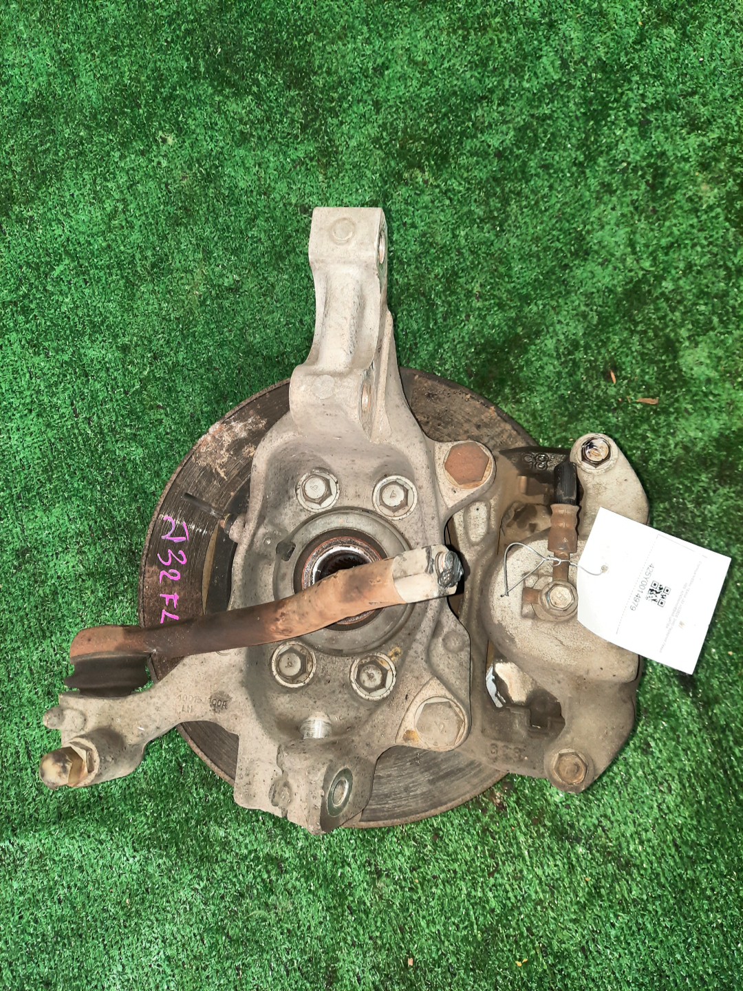 Ступица левая передняя NISSAN TEANA TNJ32, PJ32, J32 QR25DE, VQ35DE, VQ25DE 3 ракурс
