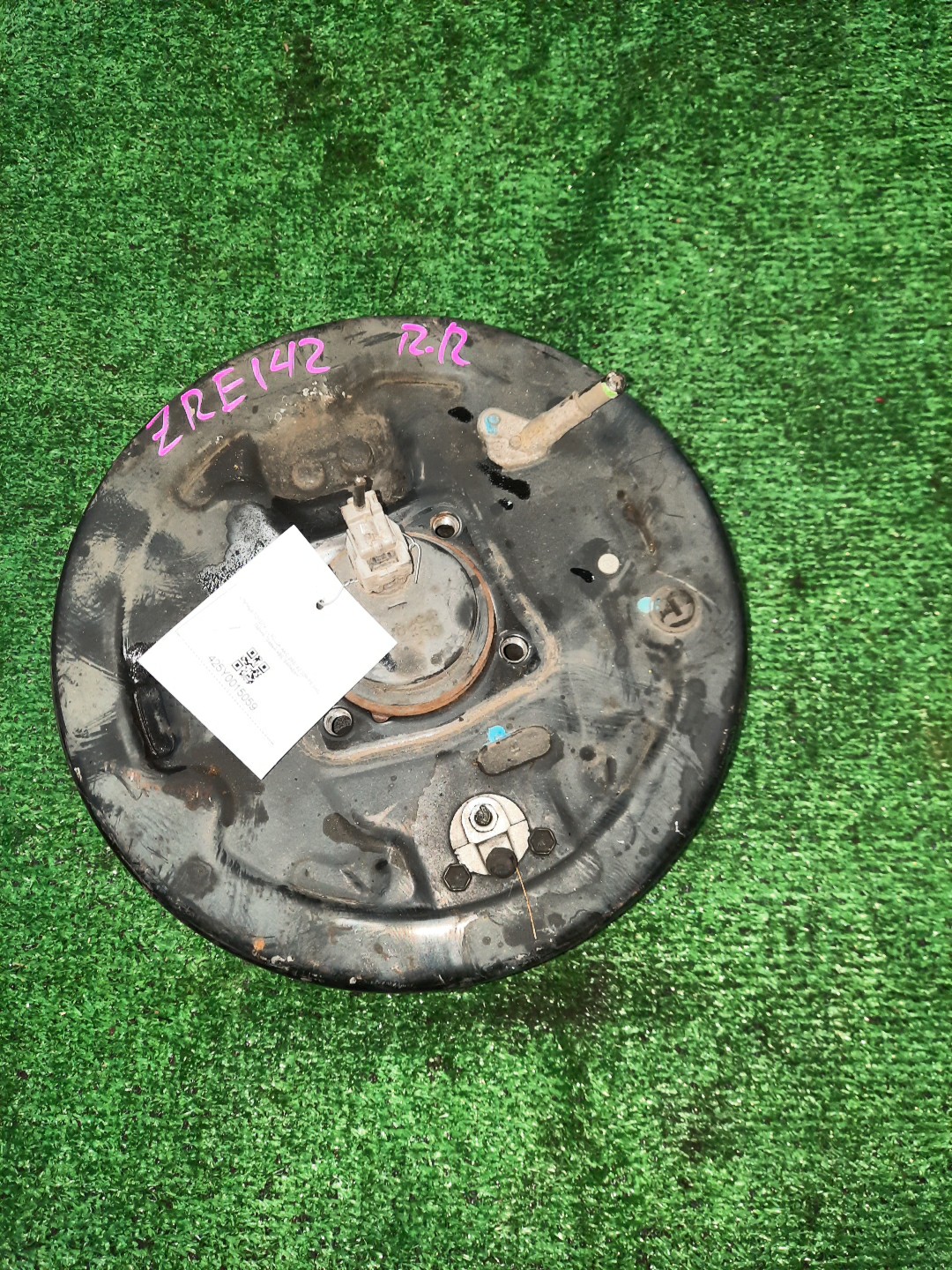 Ступица правая задняя TOYOTA AXIO, COROLLA FIELDER, COROLLA  AXIO, FIELDER NZE141, ZRE142, ZRE142G, NZE141G 1NZ-FE, 2ZR-FAE, 2ZR-FE 2 ракурс