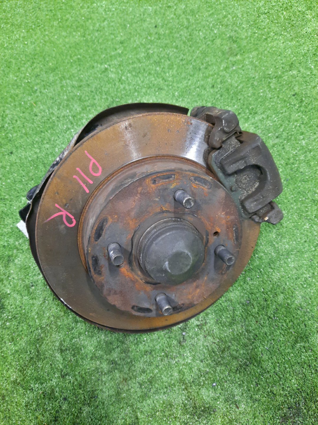 Ступица правая задняя NISSAN BLUEBIRD, PRIMERA HU14, EU14, P11, HP11, WHP11 SR20DE, SR20VE, SR18DE 1 ракурс