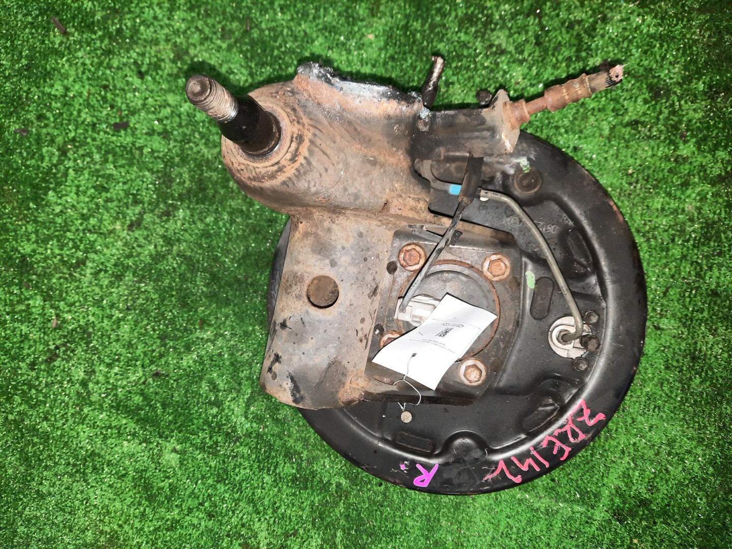 Ступица правая задняя TOYOTA AXIO, COROLLA FIELDER, COROLLA  AXIO, FIELDER NZE141, ZRE142, ZRE142G, NZE141G 1NZ-FE, 2ZR-FAE, 2ZR-FE 1 ракурс