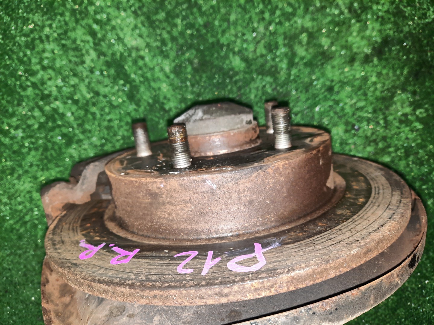 Ступица правая задняя NISSAN PRIMERA P12, QP12, TP12, HP12, RP12, WTP12, WHP12, WRP12 QR20DE, QG18DE, SR20VE, QR25DD 2 ракурс