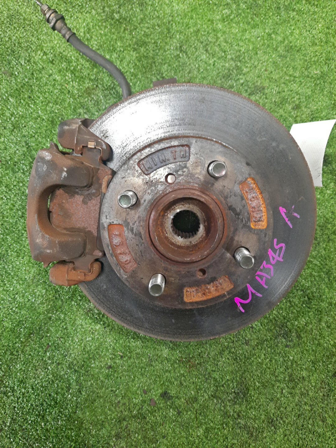 Ступица левая передняя  SUZUKI WAGON R SOLIO MA34S M13A 1 ракурс