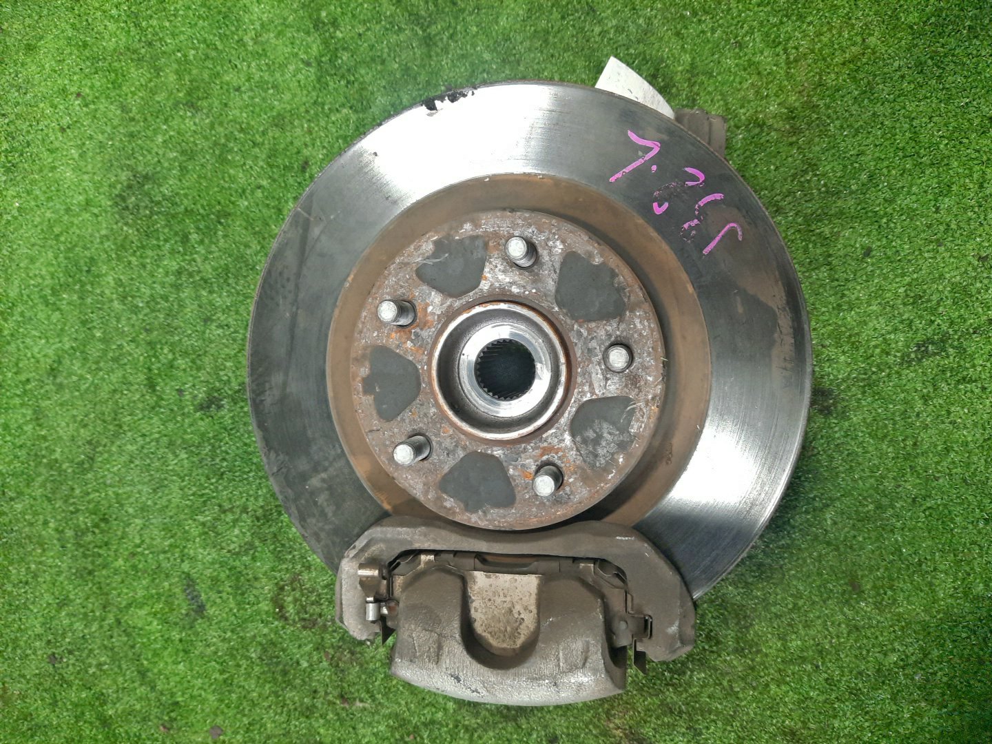 Ступица левая передняя NISSAN TEANA TNJ32, PJ32, J32 QR25DE, VQ35DE, VQ25DE 1 ракурс