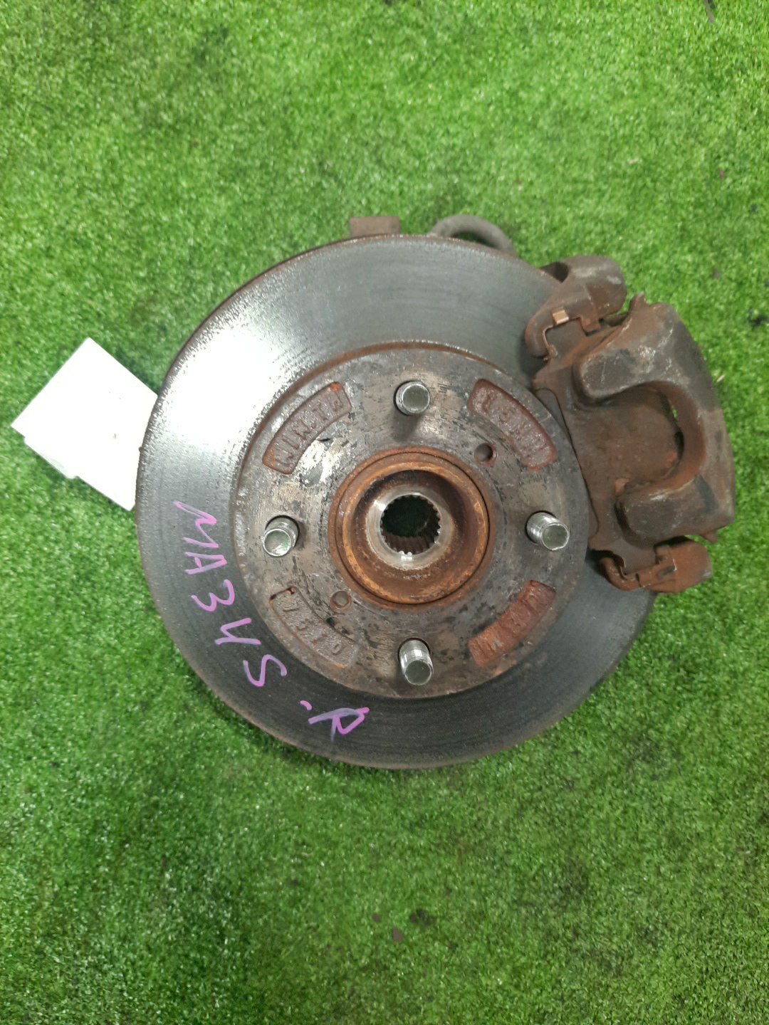 Ступица правая передняя  SUZUKI WAGON R SOLIO MA34S M13A 1 ракурс