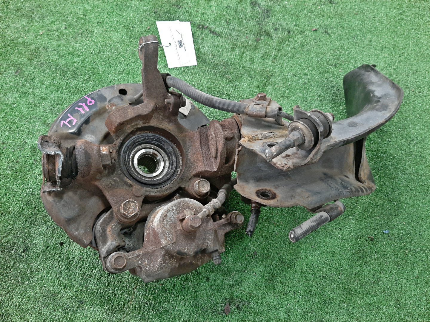 Ступица левая передняя NISSAN BLUEBIRD, PRIMERA SU14, U14, QU14, HU14, EU14, P11, WP11, QP11, HP11, WQP11, WHP11 CD20, SR20DE, QG18DE, QG18DD, SR18DE, SR20VE 2 ракурс