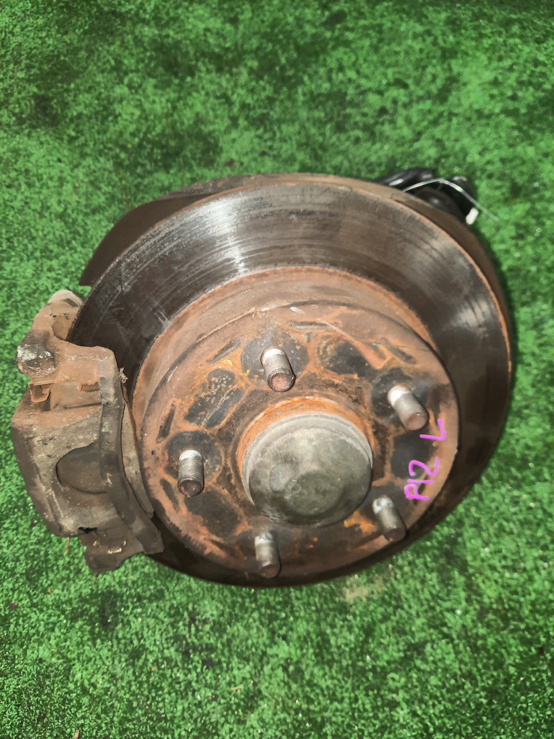 Ступица левая задняя NISSAN PRIMERA P12, QP12, TP12, HP12, RP12, WTP12, WHP12, WRP12 QR20DE, QG18DE, SR20VE, QR25DD 1 ракурс