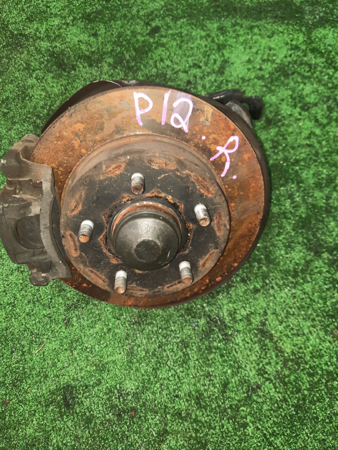 Ступица правая задняя NISSAN PRIMERA P12, QP12, TP12, HP12, RP12, WTP12, WHP12, WRP12 QR20DE, QG18DE, SR20VE, QR25DD 1 ракурс