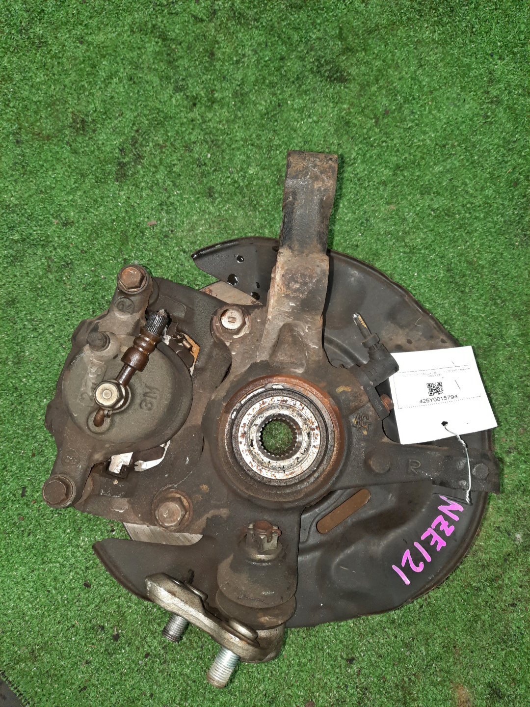 Ступица правая передняя TOYOTA COROLLA, COROLLA FIELDER, ALLEX, COROLLA RUNX NZE121, NZE121G 1NZ-FE 3 ракурс