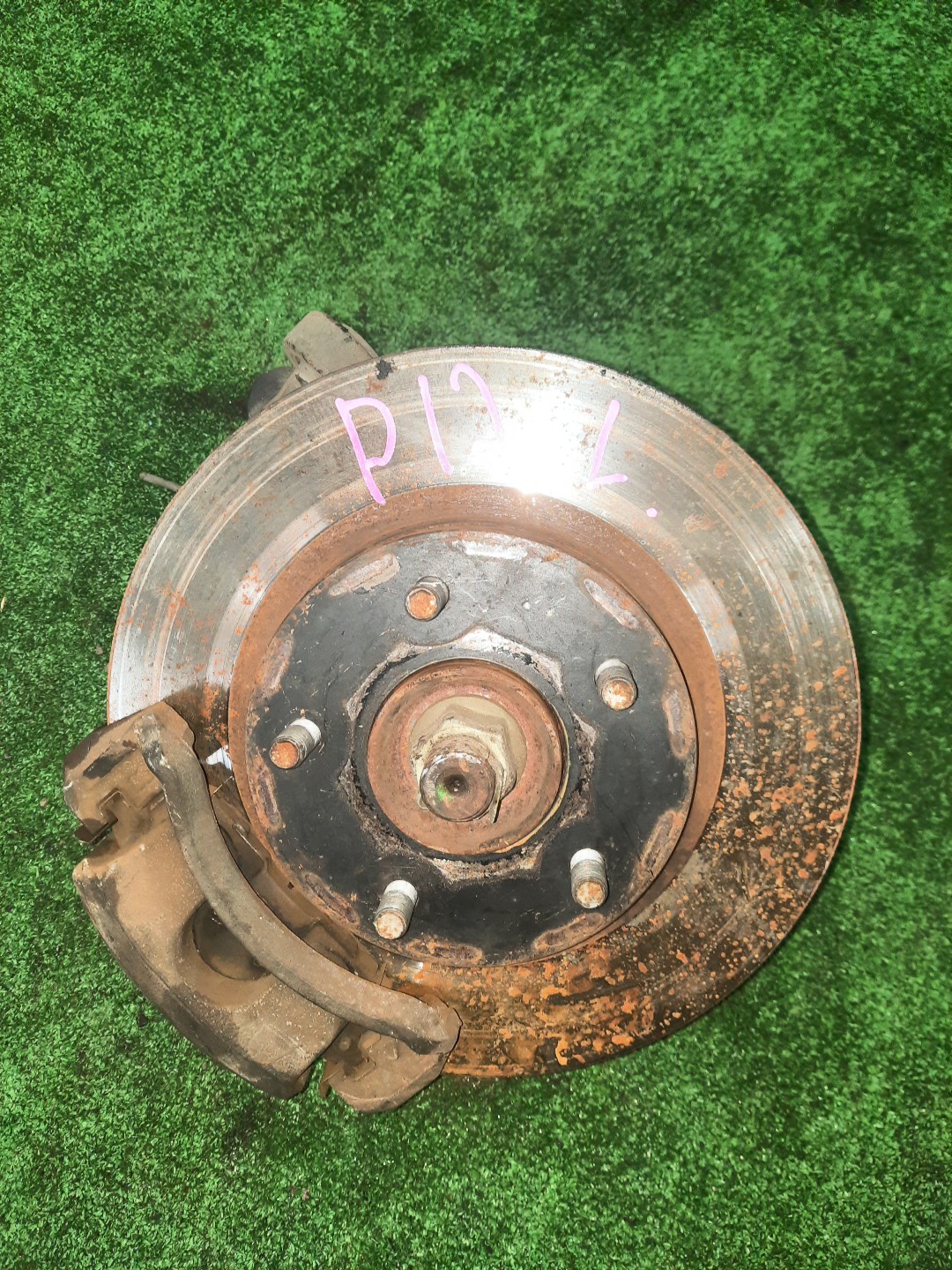 Ступица левая передняя NISSAN PRIMERA P12, QP12, TP12, HP12, RP12, WTP12, WHP12, WRP12 QG18DE, QR20DE, SR20VE, QR25DD 1 ракурс