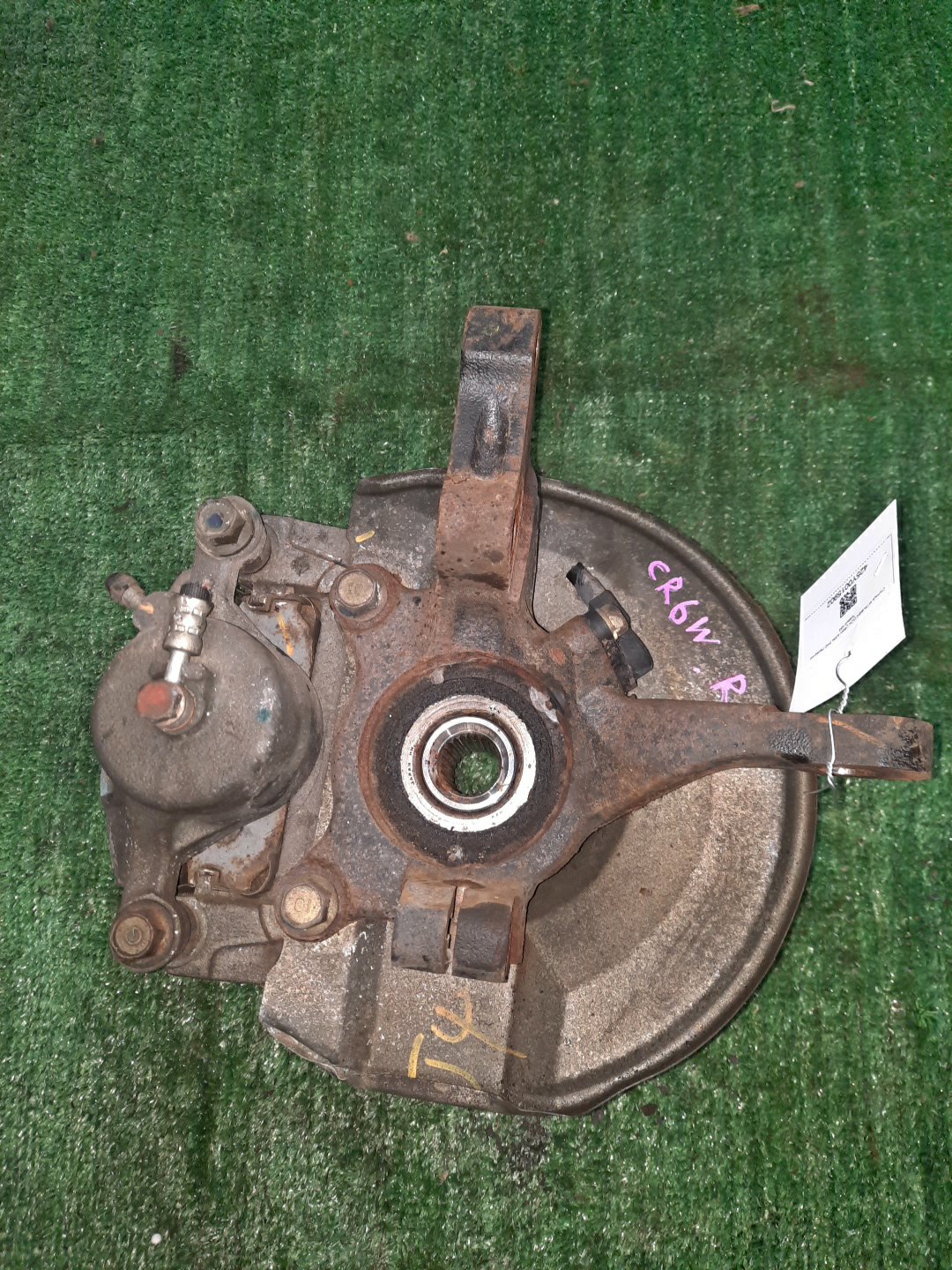 Ступица правая передняя MITSUBISHI DION CR6W, CR9W, CR5W 4G94, 4G63, 4G93 3 ракурс