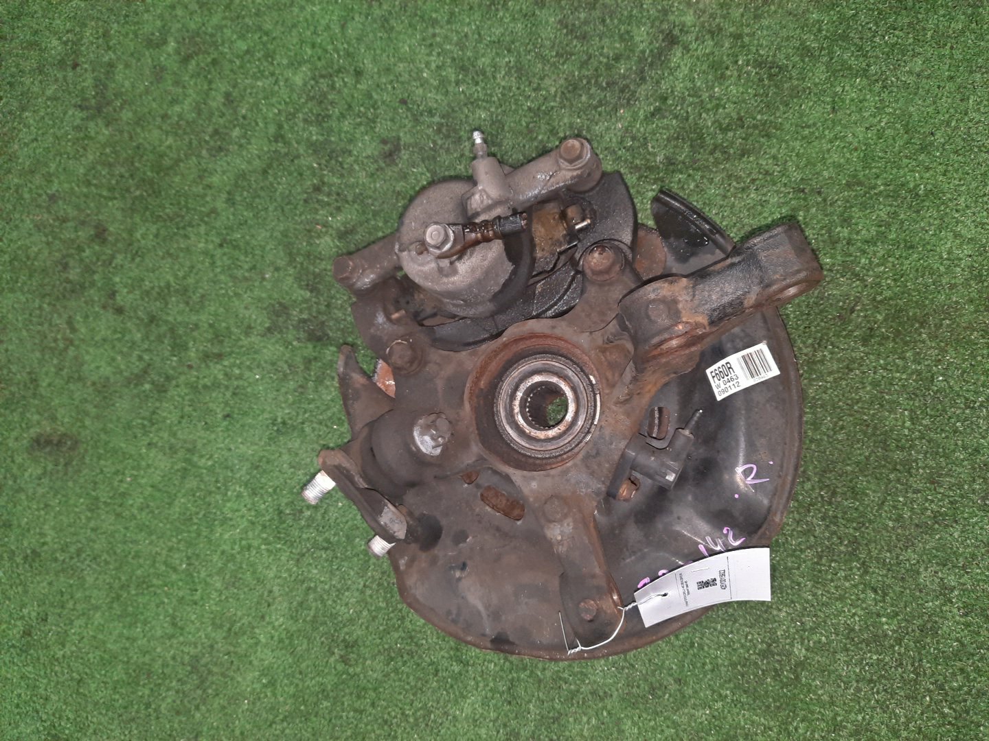 Ступица правая передняя TOYOTA AXIO, COROLLA FIELDER, COROLLA  AXIO, FIELDER NZE141, ZRE142, ZRE142G, NZE141G 1NZ-FE, 2ZR-FAE, 2ZR-FE 3 ракурс