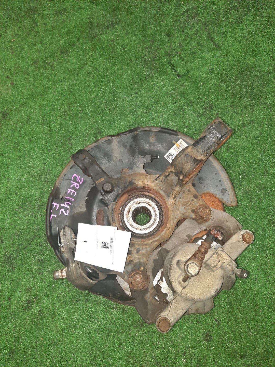 Ступица левая передняя TOYOTA AXIO, COROLLA FIELDER, COROLLA  AXIO, FIELDER NZE141, ZRE142, ZRE142G, NZE141G 1NZ-FE, 2ZR-FAE, 2ZR-FE 3 ракурс