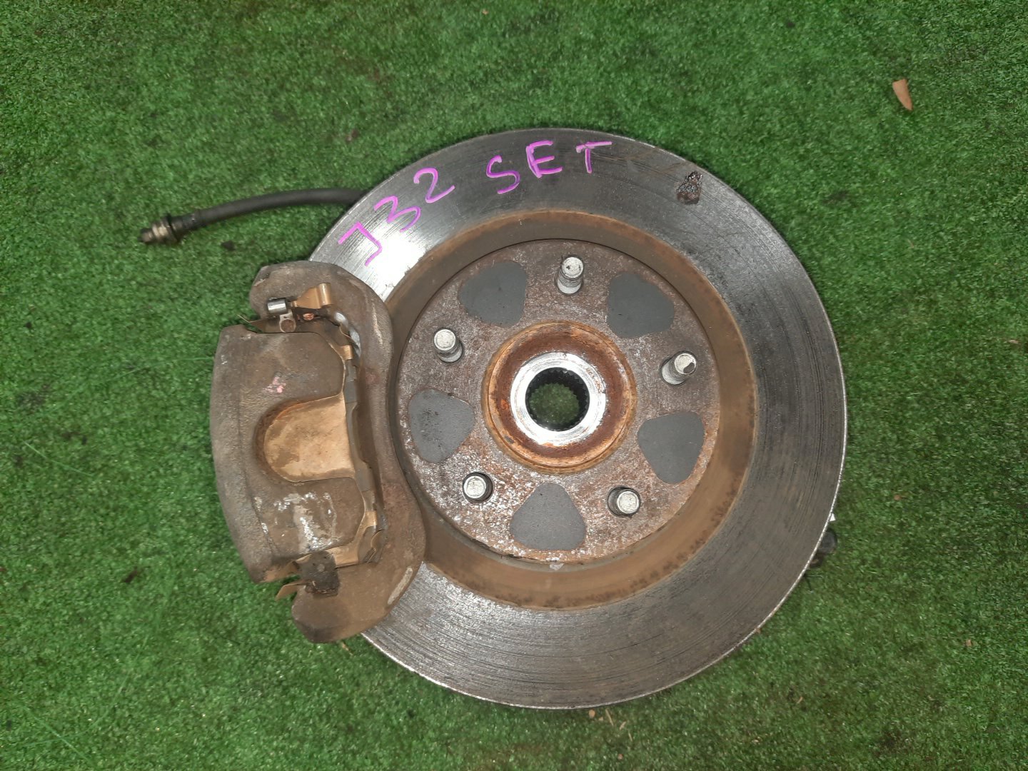Ступица левая передняя NISSAN TEANA TNJ32, PJ32, J32 QR25DE, VQ35DE, VQ25DE 1 ракурс