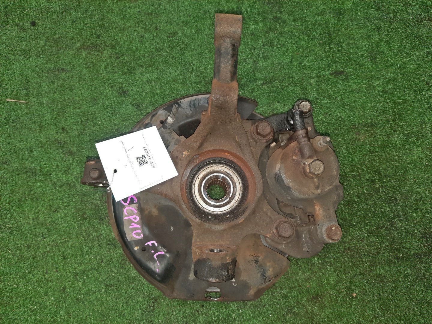 Ступица левая передняя TOYOTA PLATZ, VITZ SCP11, SCP10, SCP13 1SZ-FE, 2SZ-FE 2 ракурс