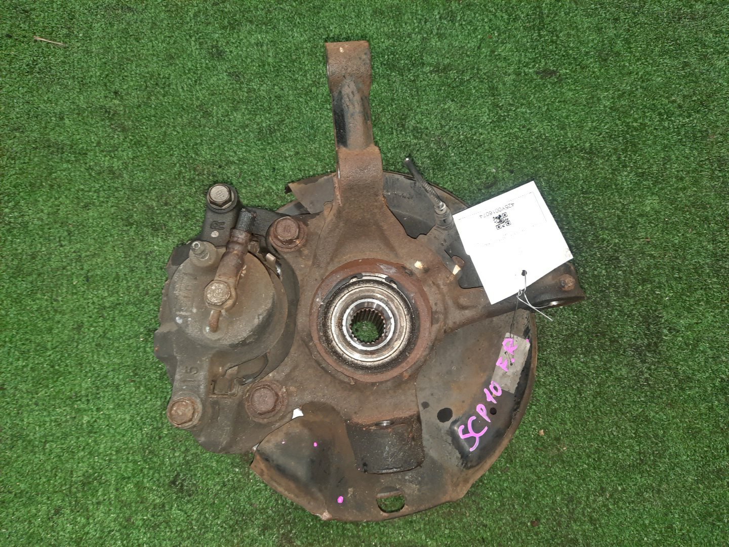 Ступица правая передняя TOYOTA PLATZ, VITZ SCP11, SCP10, SCP13 1SZ-FE, 2SZ-FE 2 ракурс