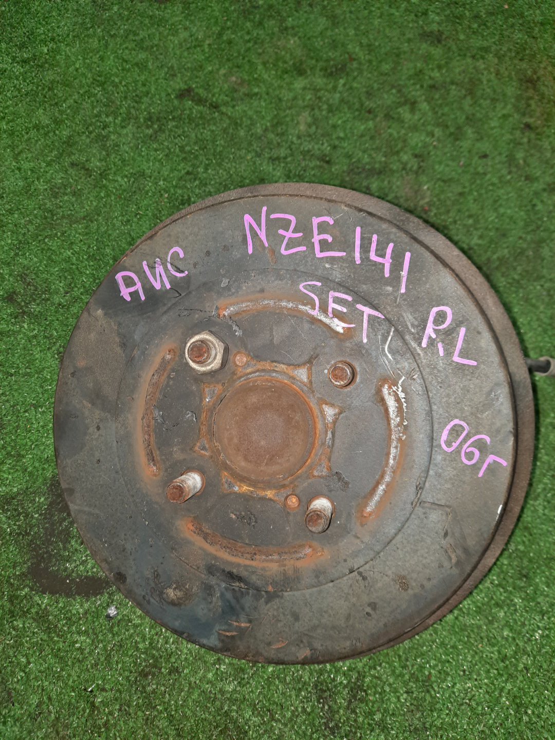 Ступица левая задняя TOYOTA AXIO, COROLLA FIELDER, COROLLA  AXIO, FIELDER NZE141, ZRE142, ZRE142G, NZE141G 1NZ-FE, 2ZR-FAE, 2ZR-FE 1 ракурс