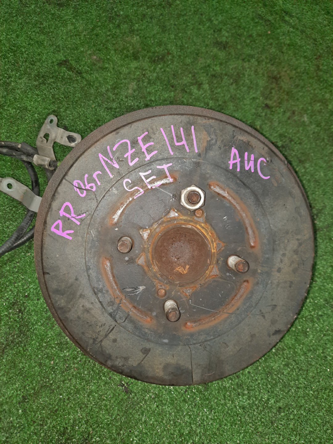 Ступица правая задняя TOYOTA AXIO, COROLLA FIELDER, COROLLA  AXIO, FIELDER NZE141, ZRE142, ZRE142G, NZE141G 1NZ-FE, 2ZR-FAE, 2ZR-FE 1 ракурс