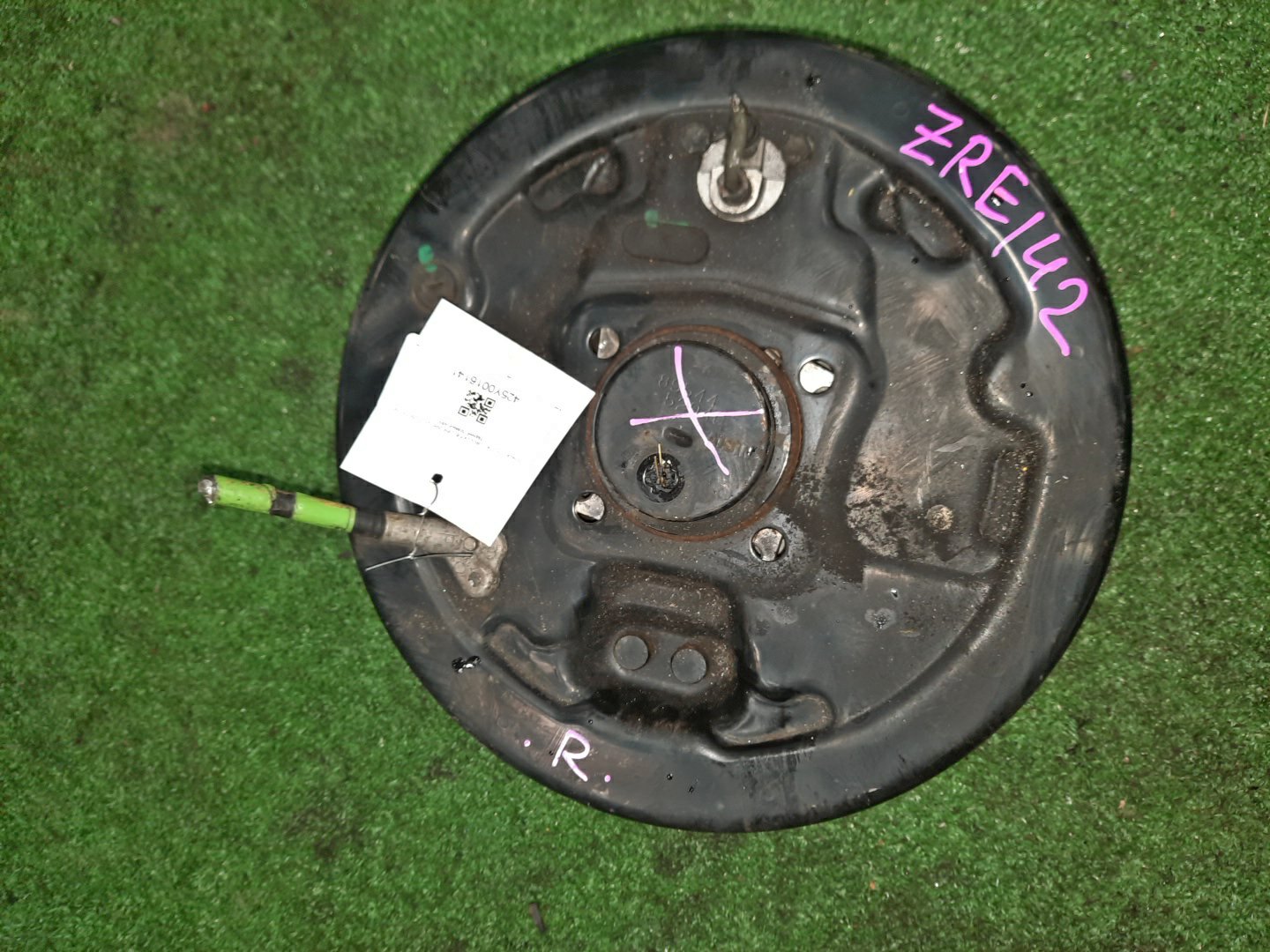 Ступица правая задняя TOYOTA AXIO, COROLLA FIELDER, COROLLA  AXIO, FIELDER NZE141, ZRE142, ZRE142G, NZE141G 1NZ-FE, 2ZR-FAE, 2ZR-FE 2 ракурс
