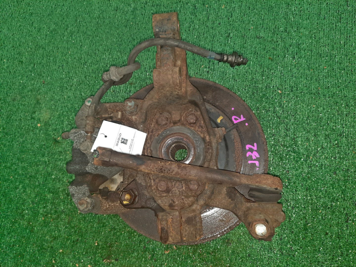 Ступица правая передняя NISSAN TEANA TNJ32, PJ32, J32 QR25DE, VQ35DE, VQ25DE 2 ракурс
