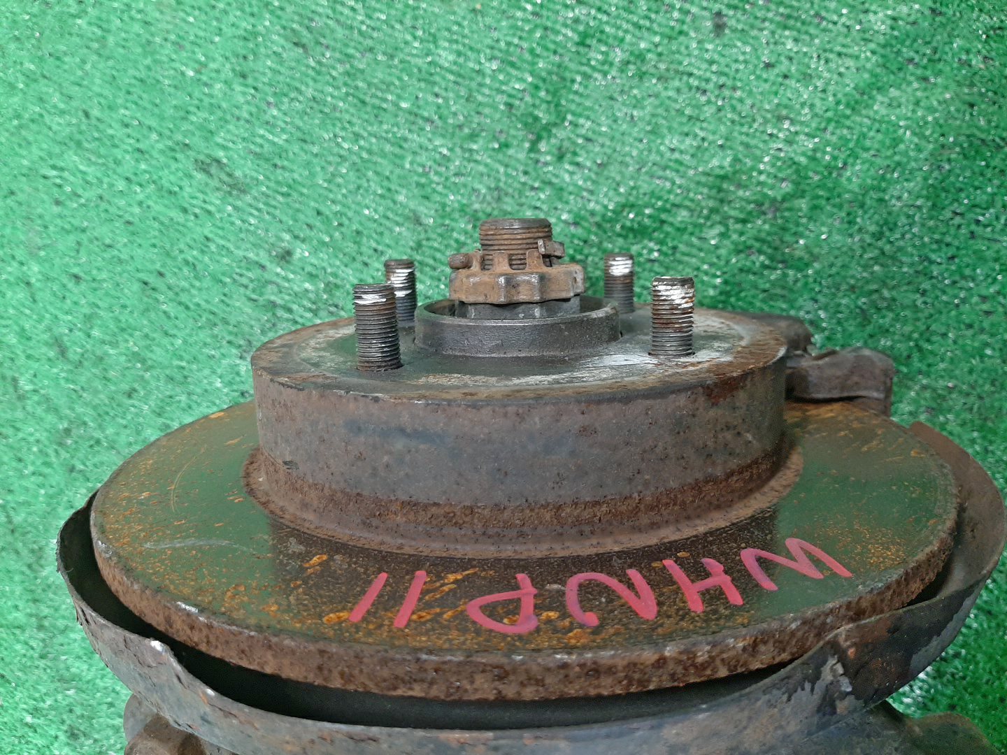 Ступица левая задняя NISSAN BLUEBIRD, PRIMERA ENU14, HNU14, HNP11, WHNP11 SR18DE, SR20DE 2 ракурс