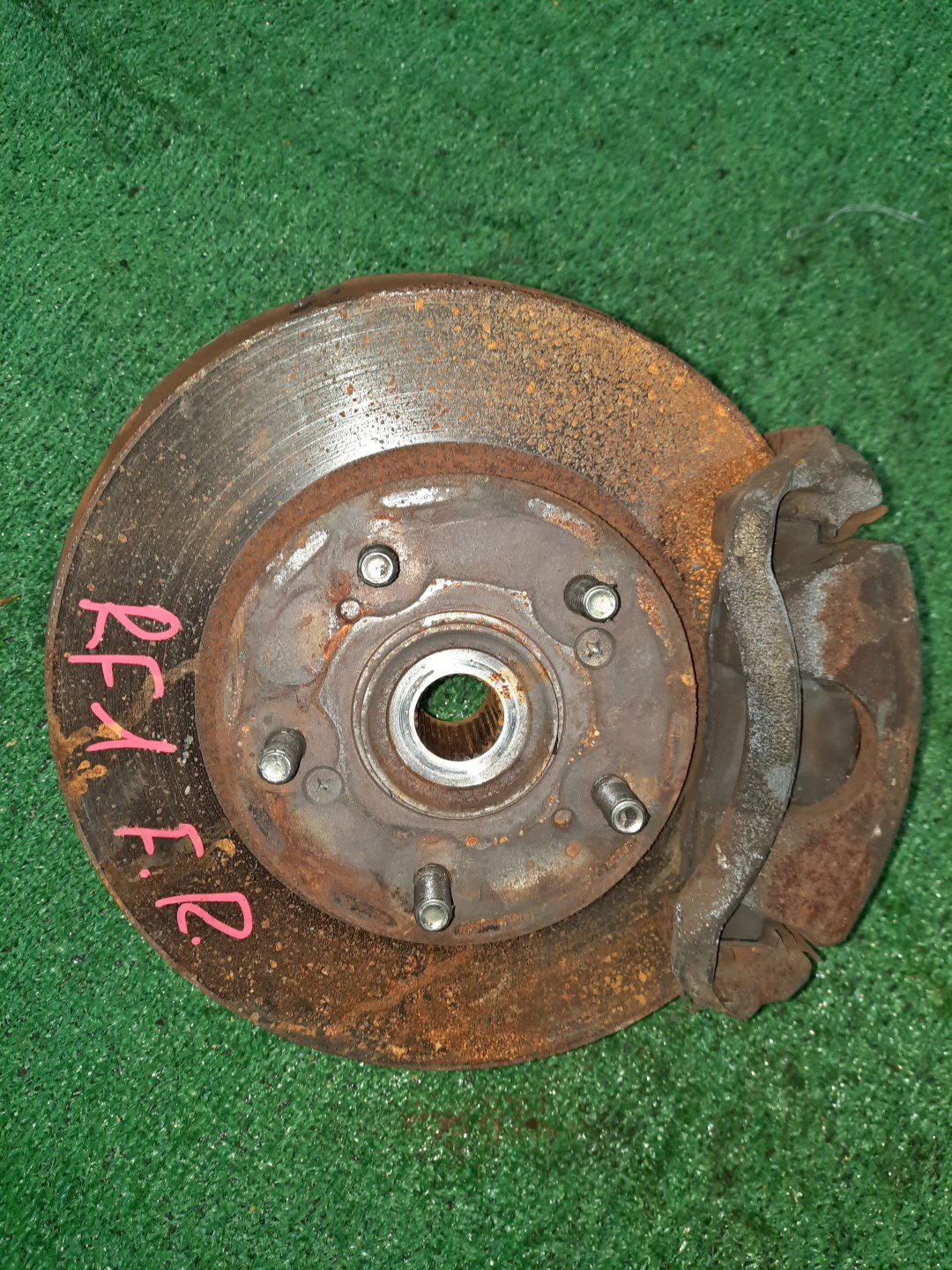Ступица правая передняя HONDA STEPWGN RF1 B20B 1 ракурс