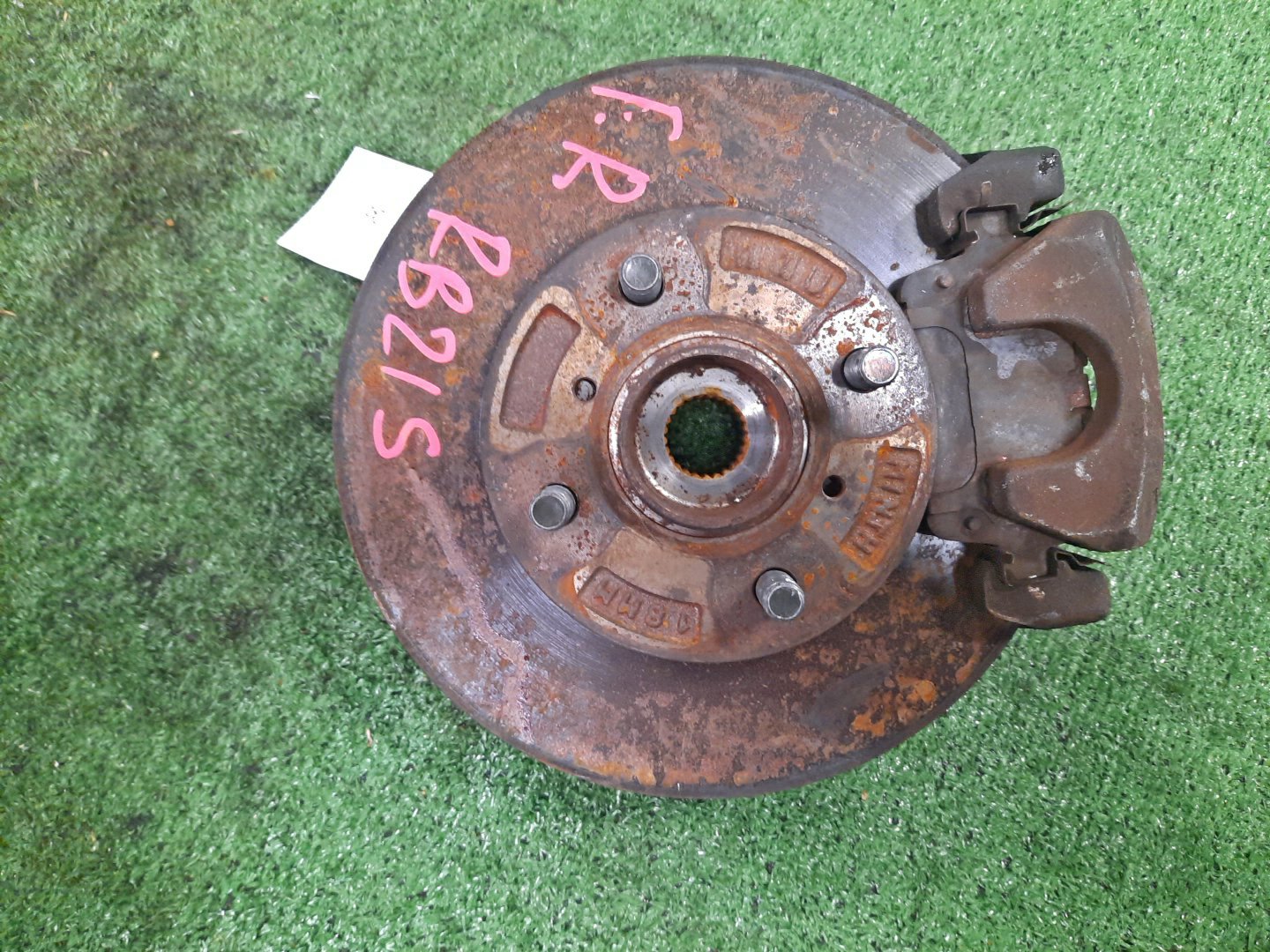 Ступица правая передняя SUZUKI AERIO RC51S, RB21S, RA21S, RD51S M18A, M15A 1 ракурс