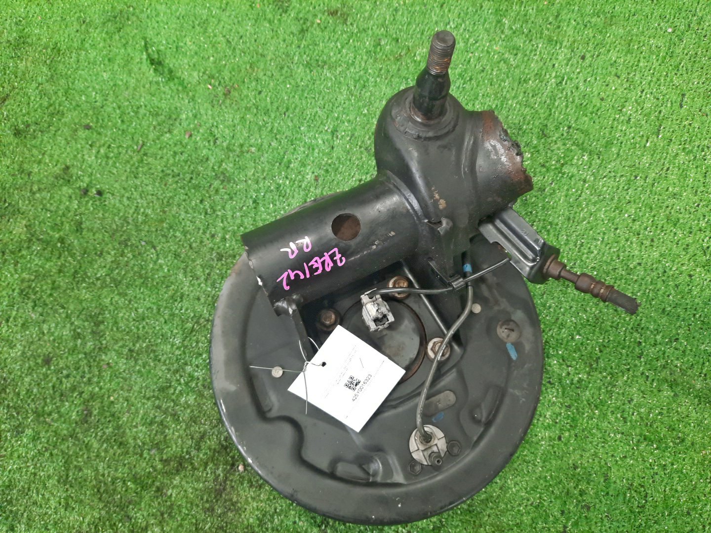 Ступица правая задняя TOYOTA AXIO, COROLLA FIELDER, COROLLA  AXIO, FIELDER NZE141, ZRE142, ZRE142G, NZE141G 1NZ-FE, 2ZR-FAE, 2ZR-FE 2 ракурс