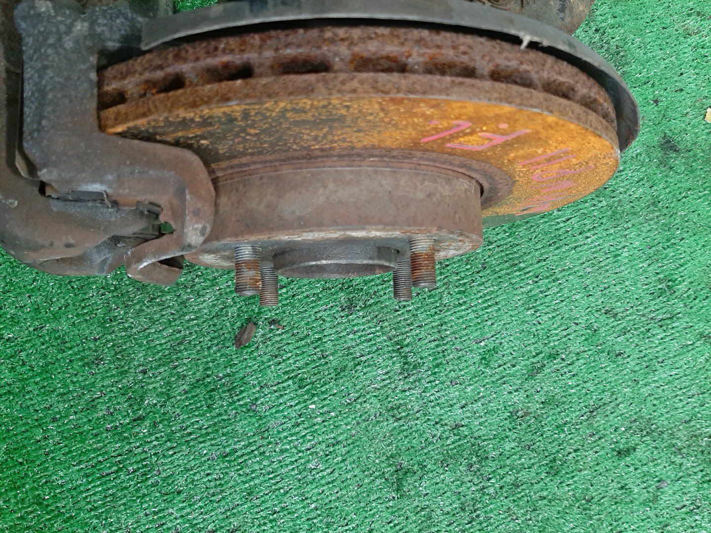 Ступица левая передняя NISSAN BLUEBIRD, PRIMERA ENU14, HNU14, HNP11, WHNP11 SR18DE, SR20DE 2 ракурс