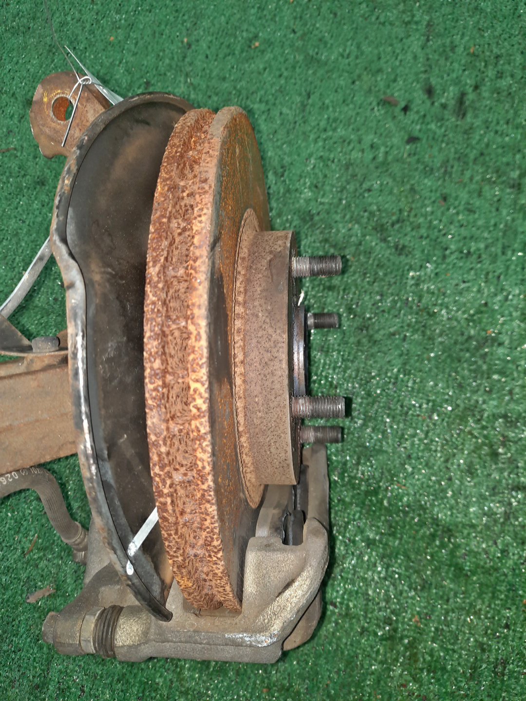 Ступица левая передняя HONDA ACCORD, TORNEO CL3, CF4, CF6, CF3, CF5, CF7 F20B, F23A, F18B 2 ракурс Ступица левая передняя HONDA ACCORD, TORNEO CL3, CF4, CF6, CF3, CF5, CF7 F20B, F23A, F18B 2 ракурс
