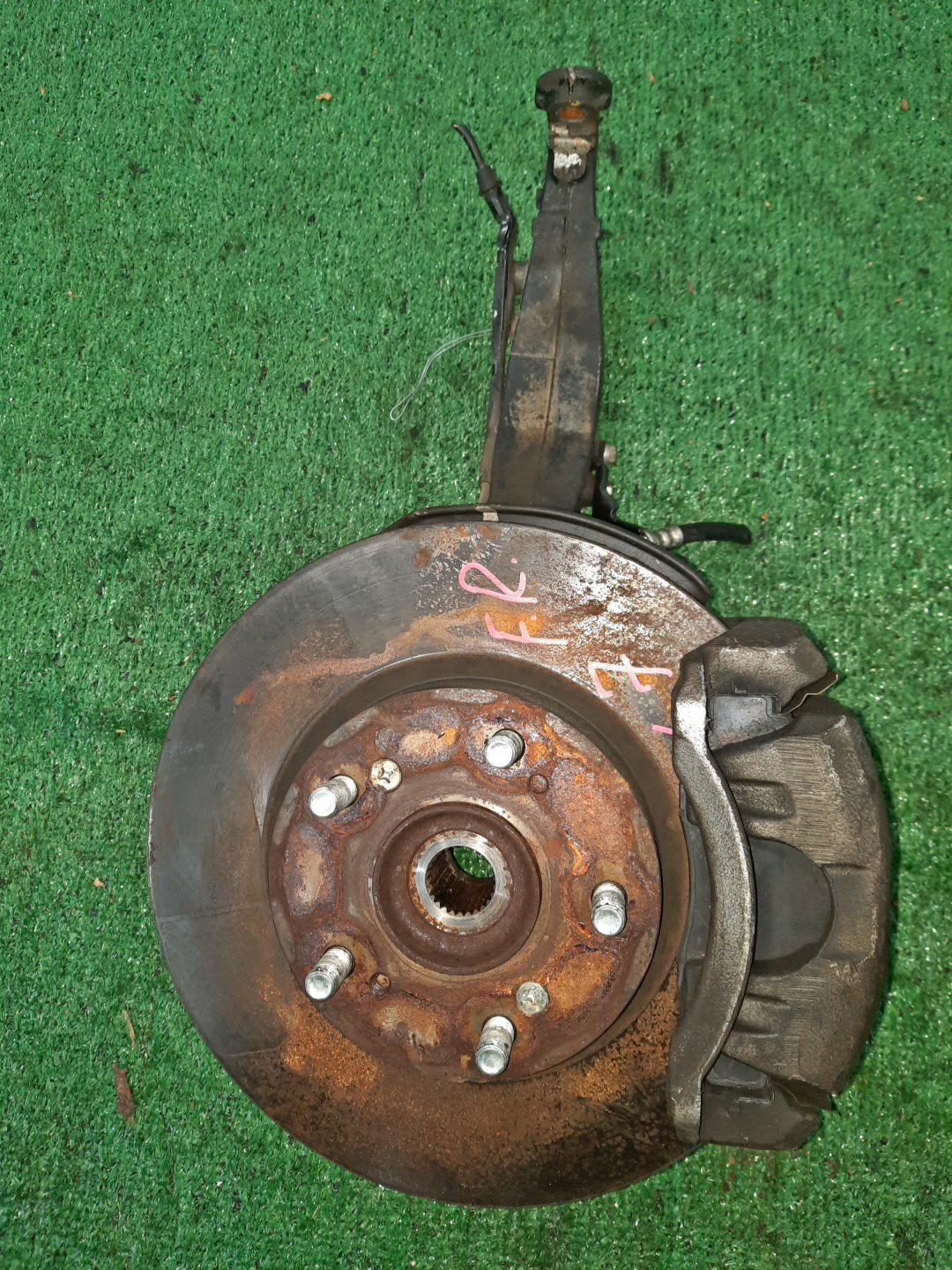 Ступица правая передняя HONDA ACCORD CL7, CM2, CL8, CM1, CM3, CL9 K20A, K24A 1 ракурс