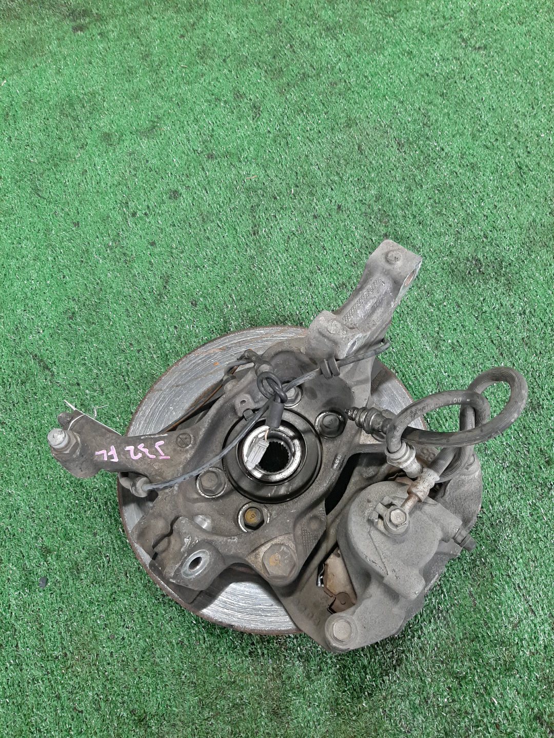Ступица левая передняя NISSAN TEANA TNJ32, PJ32, J32 QR25DE, VQ35DE, VQ25DE 5 ракурс