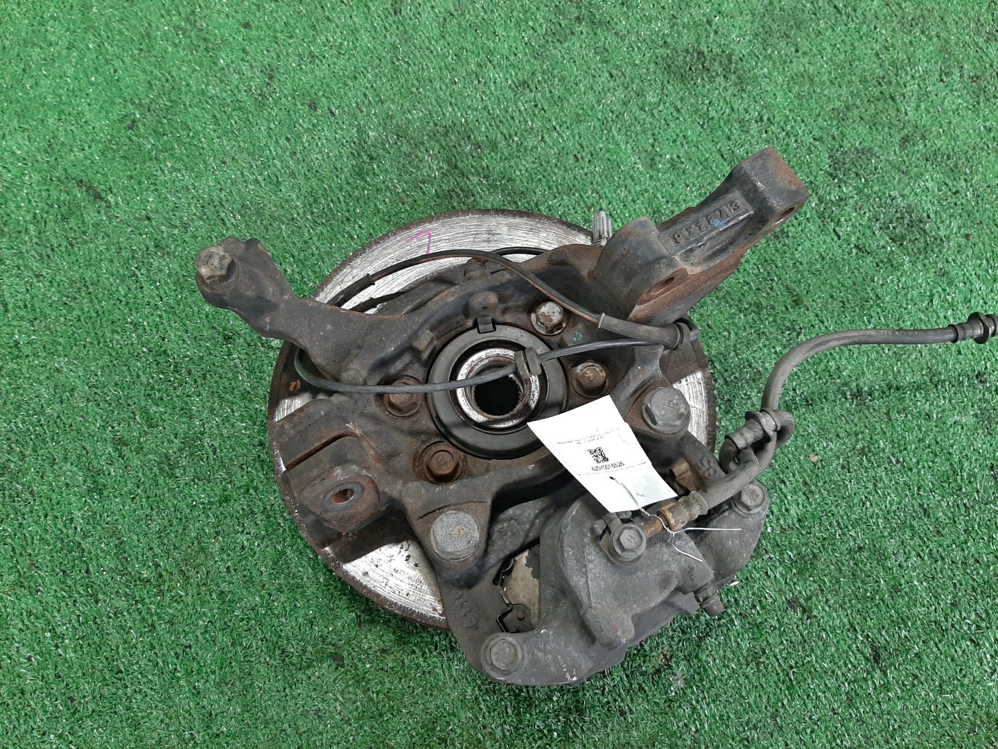 Ступица левая передняя NISSAN TEANA TNJ32, PJ32, J32 QR25DE, VQ35DE, VQ25DE 3 ракурс
