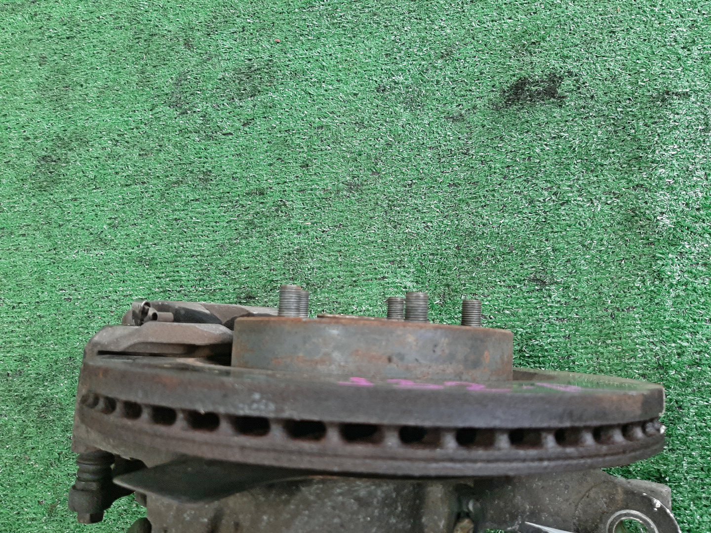 Ступица правая передняя NISSAN TEANA TNJ32, PJ32, J32 QR25DE, VQ35DE, VQ25DE 2 ракурс