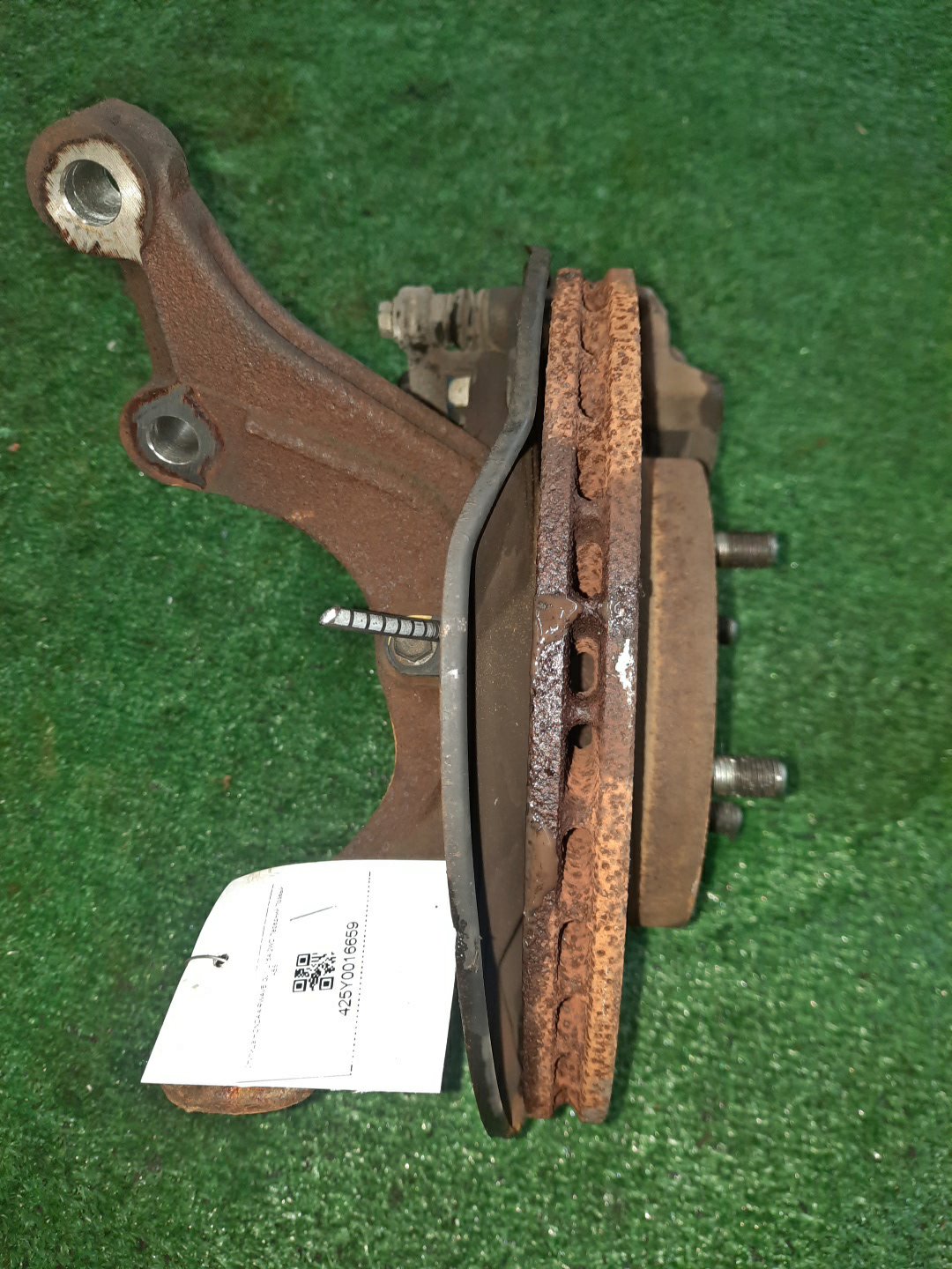 Ступица правая передняя HONDA AIRWAVE GJ1 L15A 2 ракурс