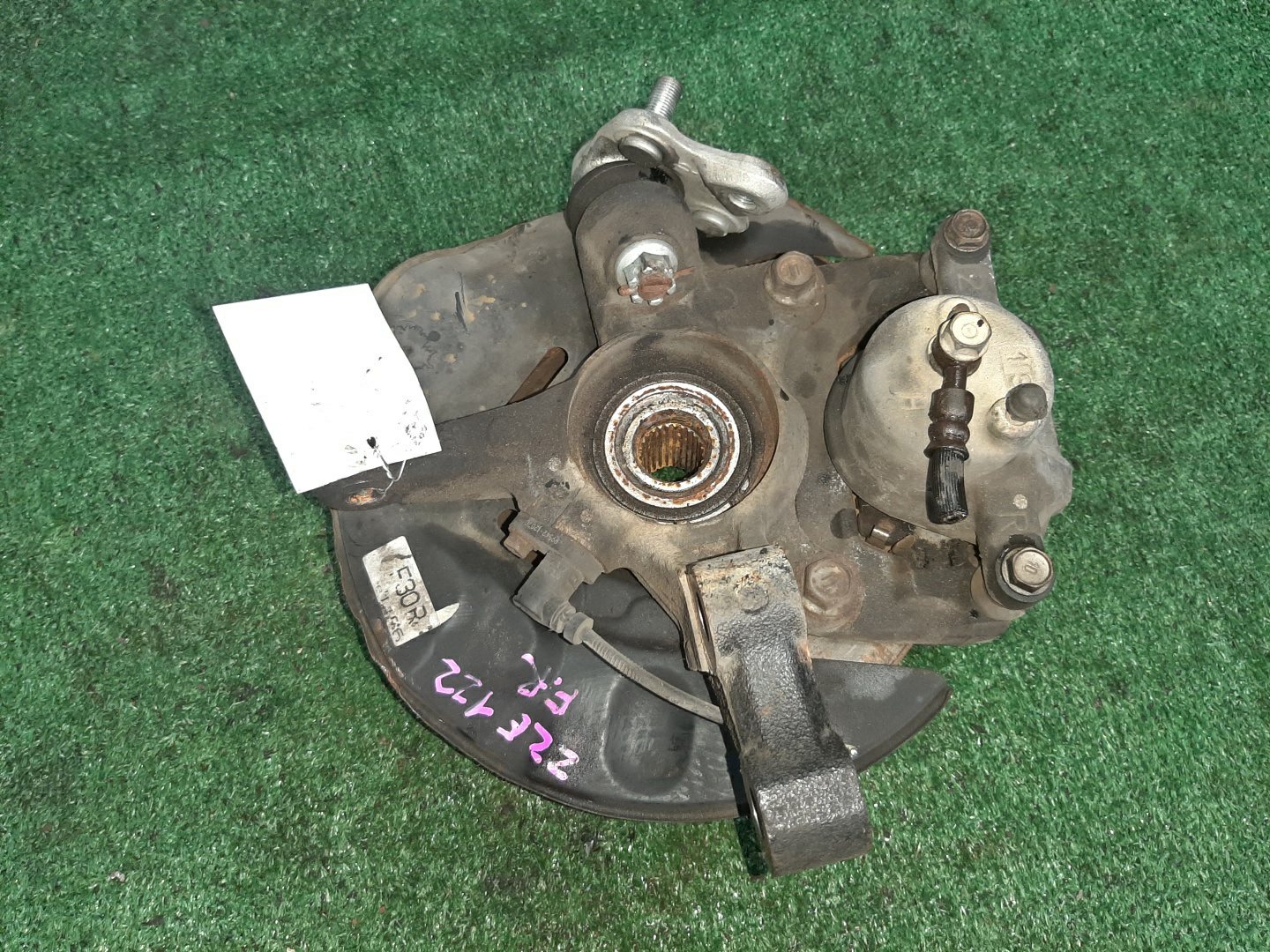 Ступица правая передняя TOYOTA COROLLA, COROLLA SPACIO, COROLLA FIELDER, ALLEX, COROLLA RUNX ZZE122, NZE121N, ZZE122N, ZZE122G 1ZZ-FE, 1NZ-FE 3 ракурс