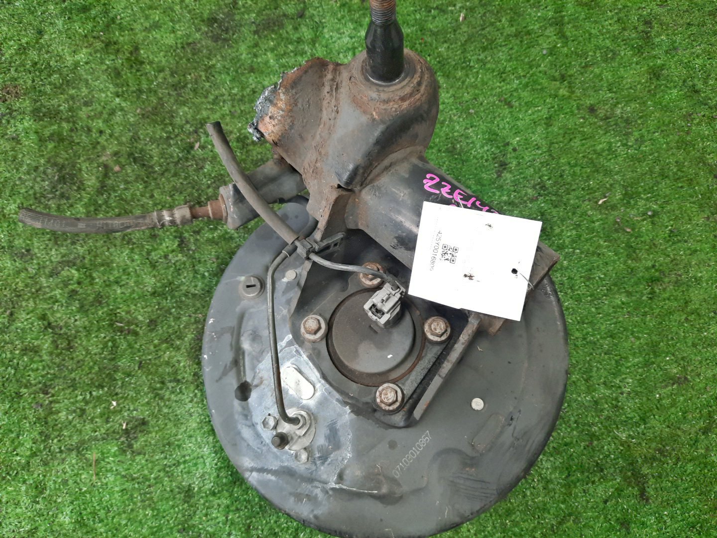 Ступица левая задняя TOYOTA AXIO, COROLLA FIELDER, COROLLA  AXIO, FIELDER NZE141, ZRE142, ZRE142G, NZE141G 1NZ-FE, 2ZR-FAE, 2ZR-FE 2 ракурс